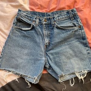 Levi’s cutoffs reworked